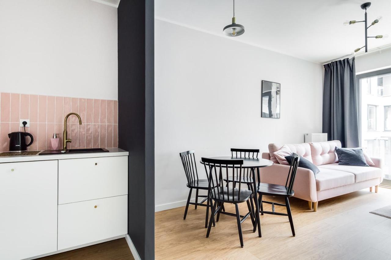 Apartament Male Garbary Познань Экстерьер фото